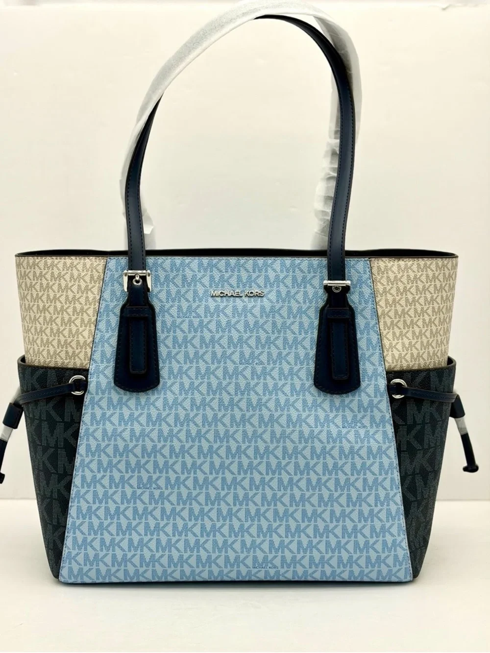Michael Kors Voyager Lg Color-Block Signatr Logo EW Shoulder Tote Pale Ocean NWT